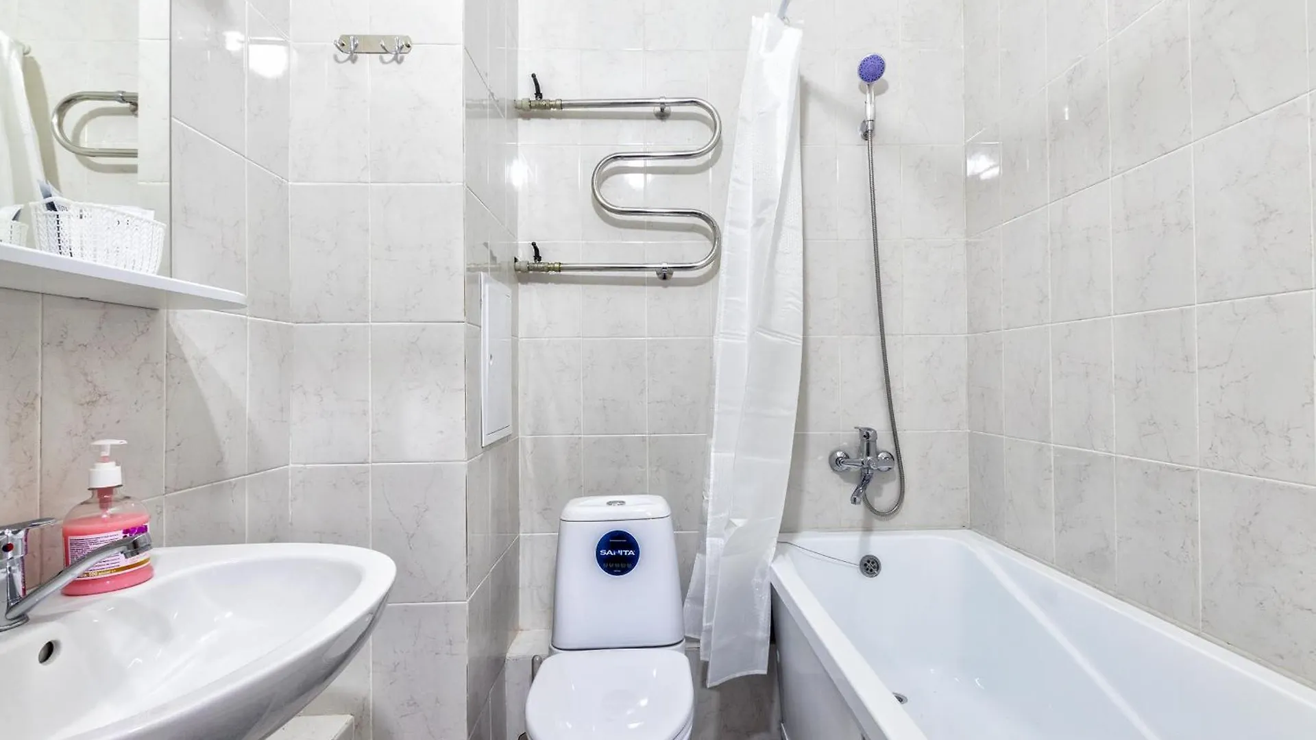 Cozy Apartment In City Centre Astana